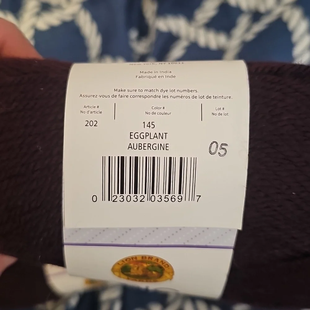 Lion Brand Basic Stitch Anti-Pilling Yarn - Dark Brown